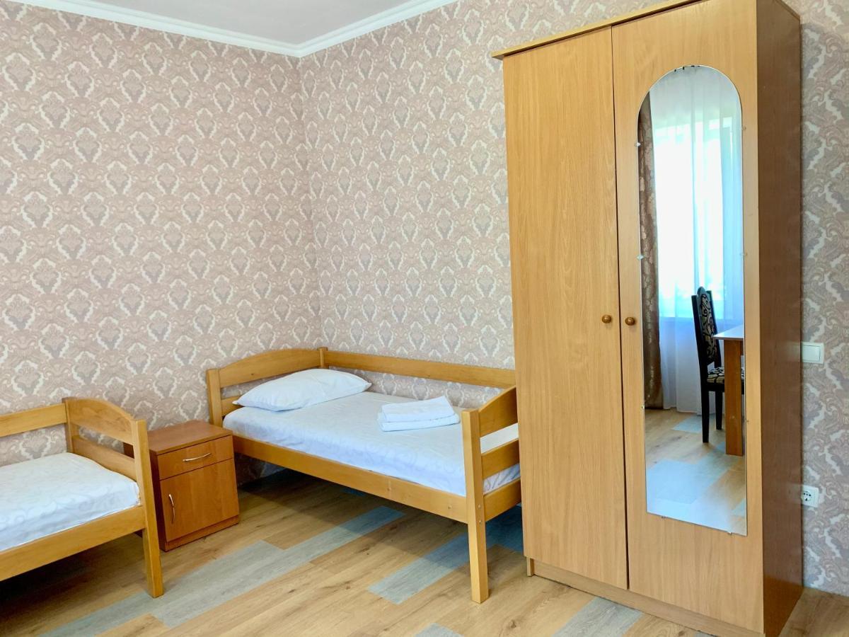 Мини-Гостиница Три Коня Pereyaslav-Khmelʼnytsʼkyy Zewnętrze zdjęcie
